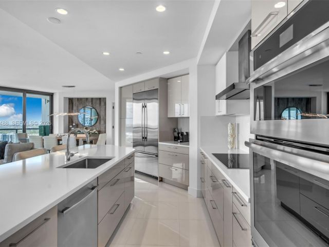 Продажа квартиры #3703 - фото 6777107