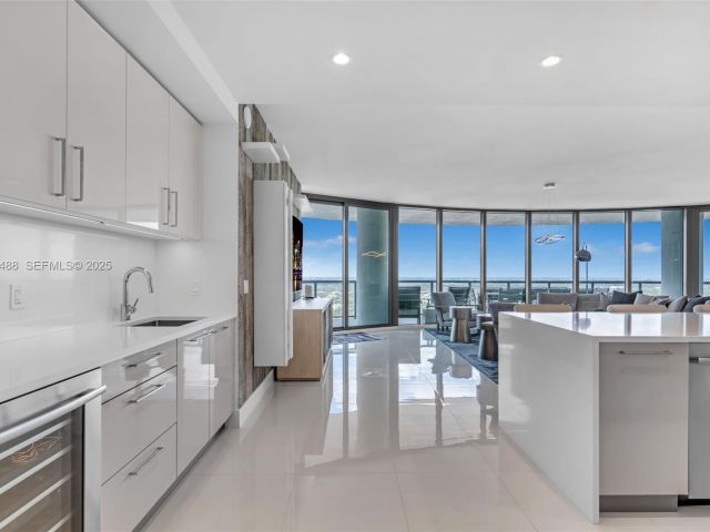 Продажа квартиры #3703 - фото 6777112