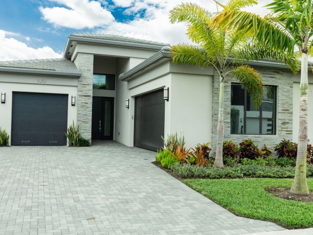 Продажа дома по адресу 8252 Crystal Downs Avenue - фото 6775366