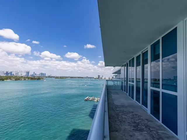 Продажа квартиры #1102 - фото 6776811