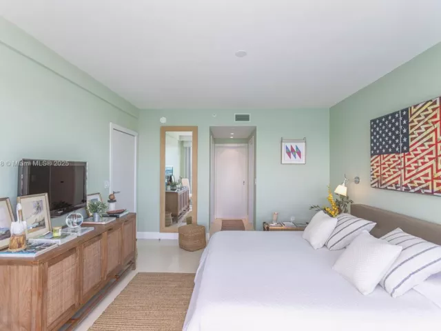 Продажа квартиры #1102 - фото 6776800