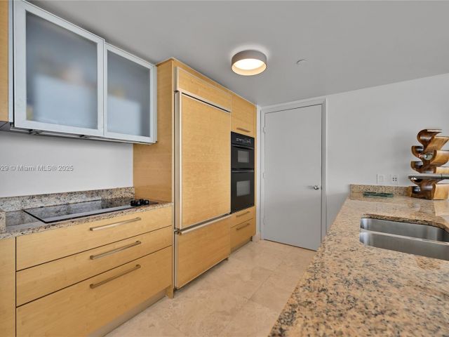 Продажа квартиры #4807 - фото 6779996