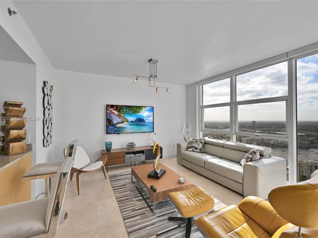 Продажа квартиры #4807 - фото 6780001