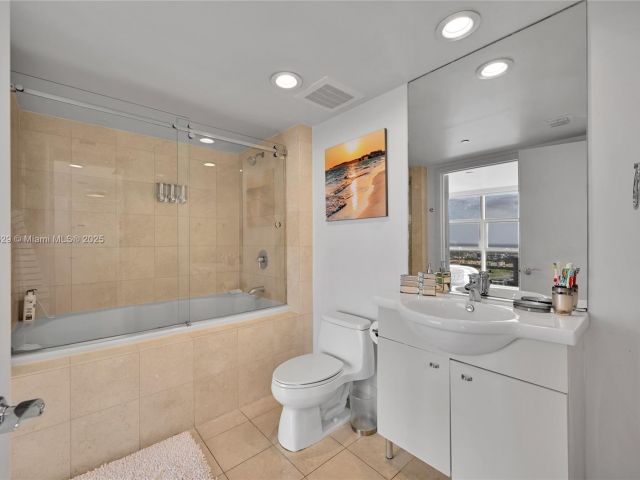 Продажа квартиры #4807 - фото 6780008