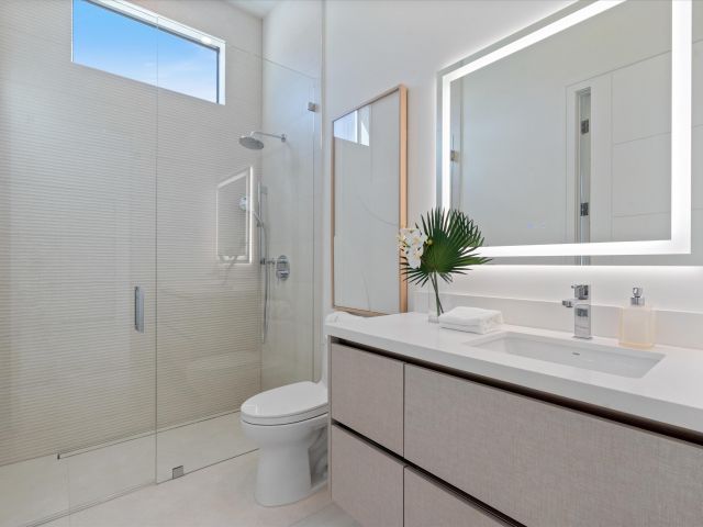 Продажа дома по адресу 498 NE 6th Street - фото 6862879