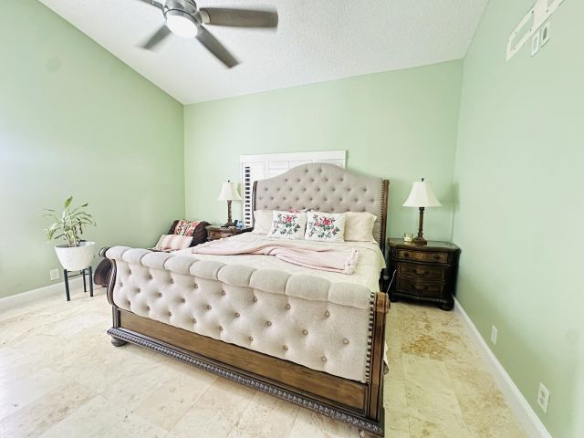 Продажа дома по адресу 21023 Rustlewood Avenue - фото 6782954