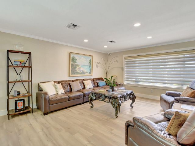 Дом в аренду по адресу 1599 Isabel Este Road - фото 6776302