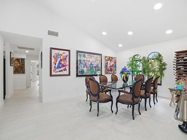 Продажа дома по адресу 11374 Boca Woods Lane - фото 6782970