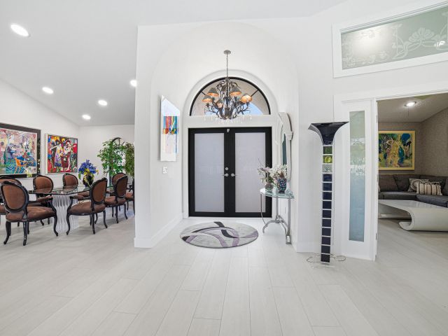 Продажа дома по адресу 11374 Boca Woods Lane - фото 6782978