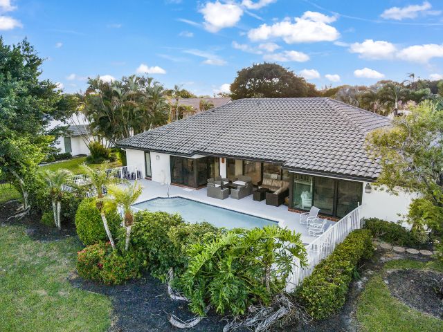 Продажа дома по адресу 11374 Boca Woods Lane - фото 6782984