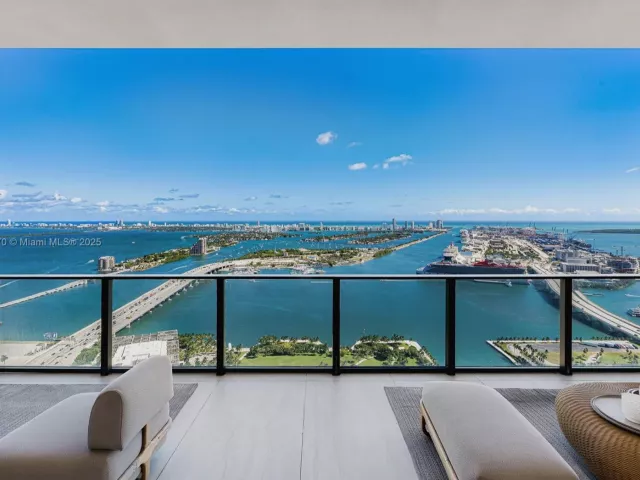 Продажа квартиры #5101 - фото 6784615