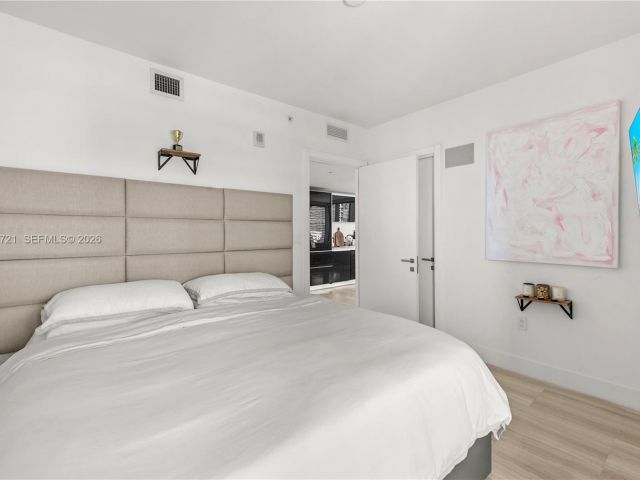 Продажа квартиры #1706 - фото 6780808