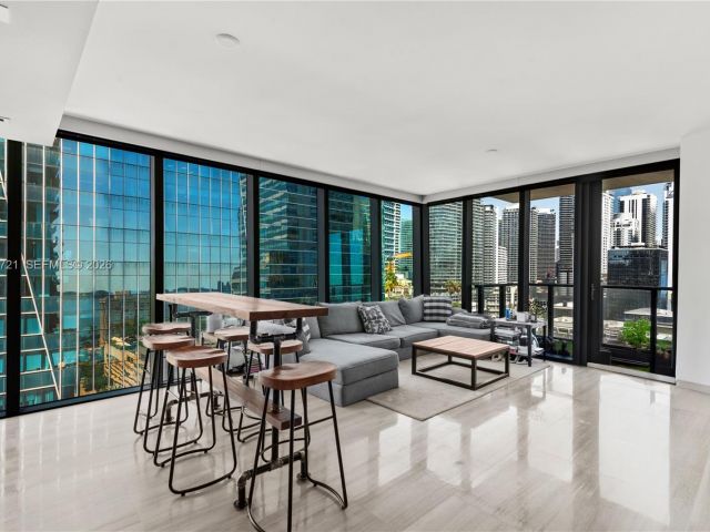 Продажа квартиры #1706 - фото 6780811