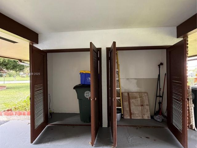 Дом в аренду по адресу 300 NW 42nd St 0 - фото 7453043