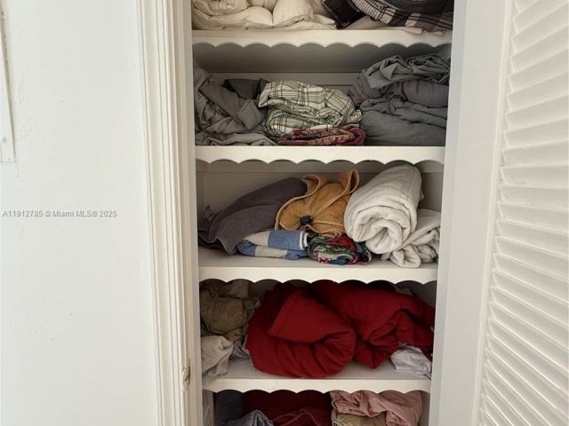 Дом в аренду по адресу 300 NW 42nd St 0 - фото 7453055