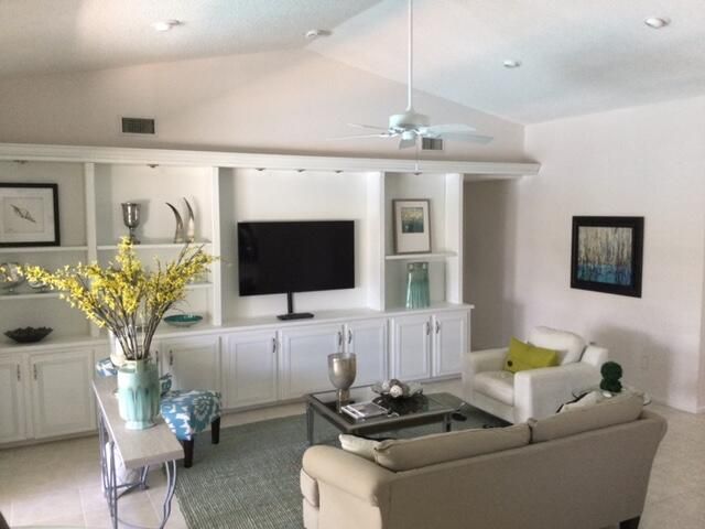 Дом в аренду по адресу 10758 Cypress Bend Drive - фото 6808791