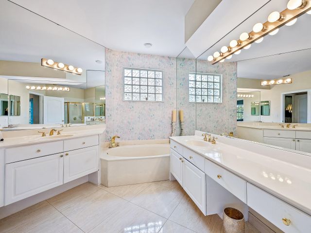 Продажа дома по адресу 8457 Quail Meadow Way - фото 6829903