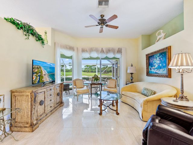 Продажа дома по адресу 8457 Quail Meadow Way - фото 6829911