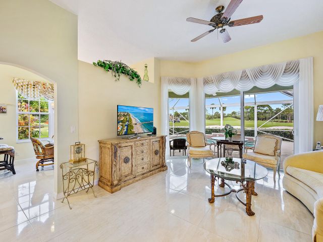 Продажа дома по адресу 8457 Quail Meadow Way - фото 6829912