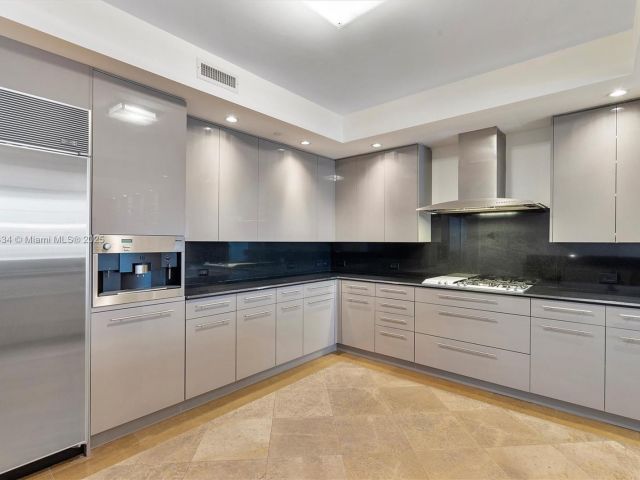 Продажа квартиры #1007 - фото 6821761