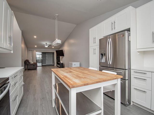 Продажа дома по адресу 7706 Solimar Circle - фото 6780397