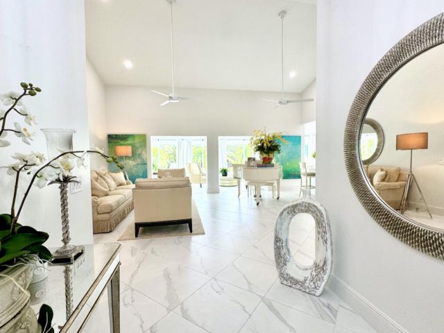 Продажа дома по адресу 15240 Tall Oak Avenue - фото 6804813