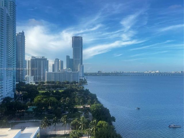 Продажа квартиры #A-1734 - фото 6781859