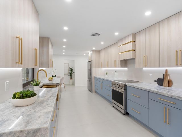 Продажа дома по адресу 21766 Beachnut Drive - фото 6781504