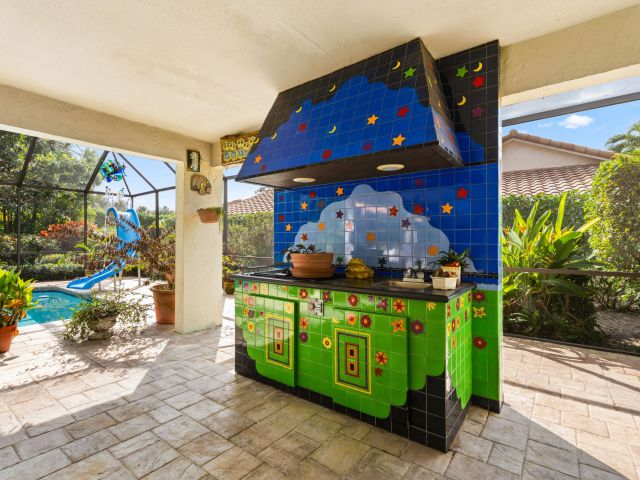 Продажа дома по адресу 20816 Pinar Trail - фото 6781679