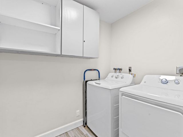 Продажа дома по адресу 254 NW 2nd Way - фото 6808129