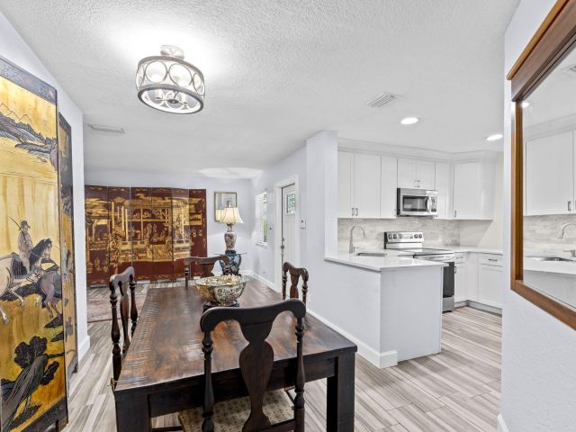 Продажа дома по адресу 254 NW 2nd Way - фото 6808131