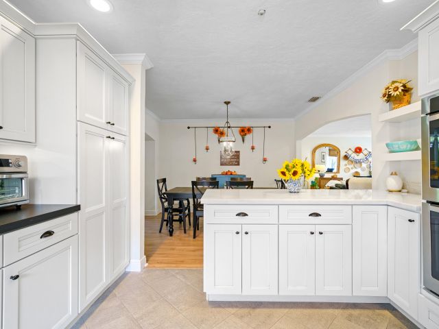 Продажа дома по адресу 10611 NW 18th Place - фото 6781691