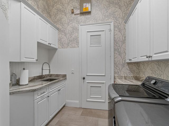 Дом в аренду по адресу 2280 Queen Palm Road - фото 6782990