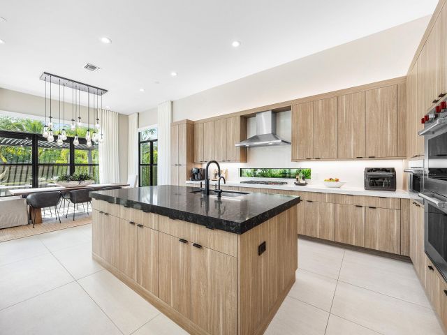 Продажа дома по адресу 17416 Ponte Chiasso Drive - фото 6783013