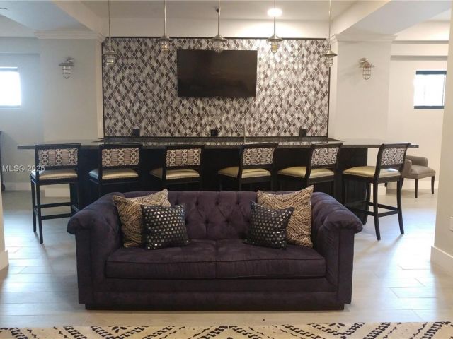 Продажа квартиры #L04 - фото 7434609