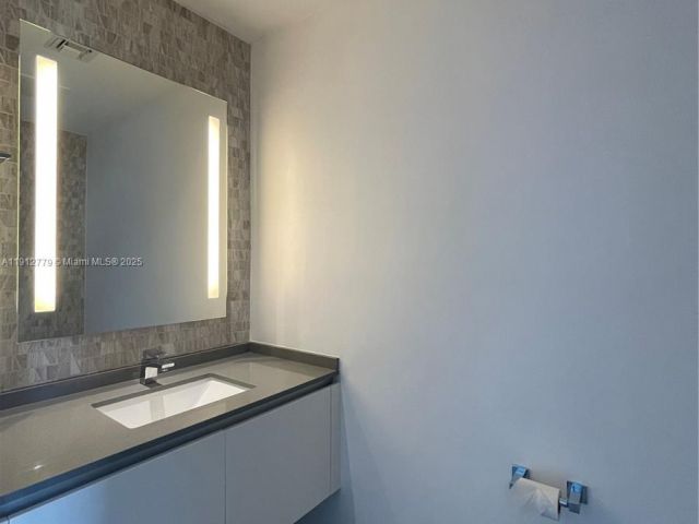 Продажа квартиры #3806 - фото 6783806