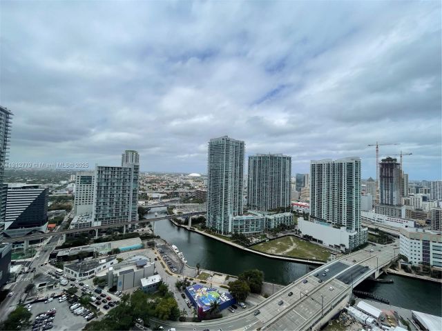 Продажа квартиры #3806 - фото 6783816