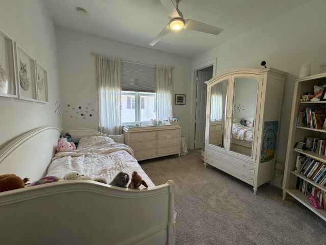 Дом в аренду по адресу 101 E Coda Circle C - фото 6799569