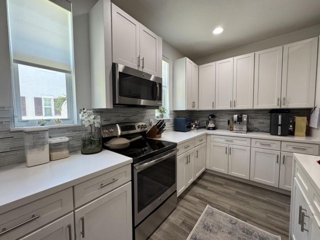 Дом в аренду по адресу 101 E Coda Circle C - фото 6799571