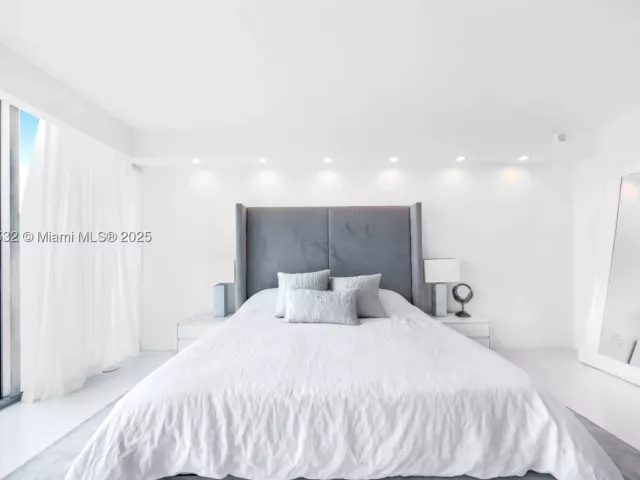 Продажа квартиры # - фото 8980741