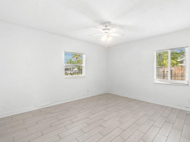 Дом в аренду по адресу 5068 Sunrise Boulevard - фото 6798609