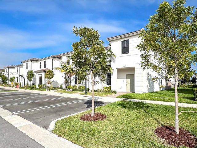 Продажа дома по адресу 12877 SW 232nd Ln - фото 6782344
