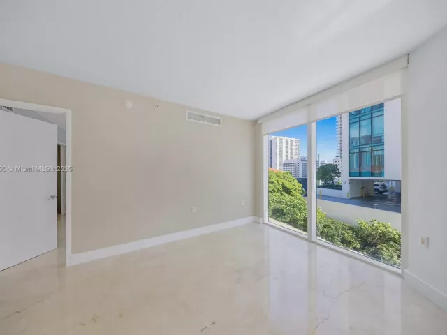 Продажа квартиры #601 - фото 6796493