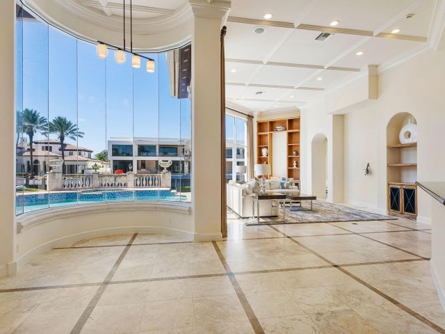 Продажа дома по адресу 159 W Coconut Palm Road - фото 6854363