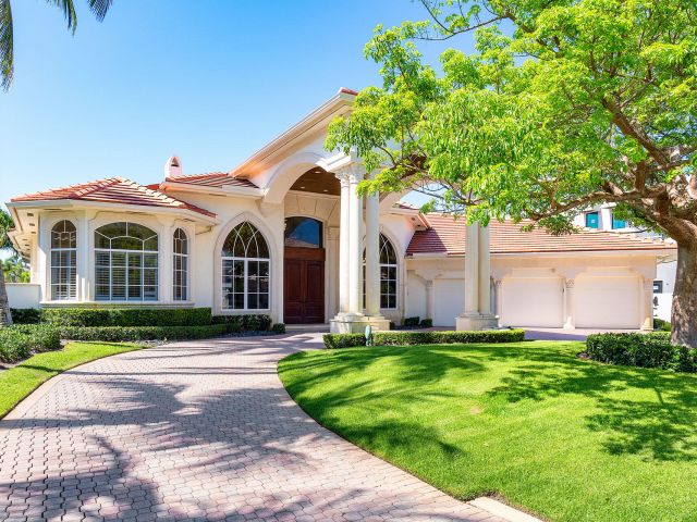 Продажа дома по адресу 159 W Coconut Palm Road - фото 6854372