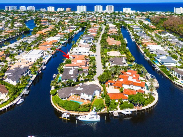 Продажа дома по адресу 159 W Coconut Palm Road - фото 6854377