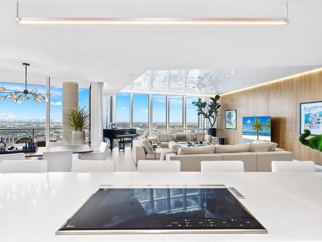 Продажа квартиры #5312 - фото 6784629