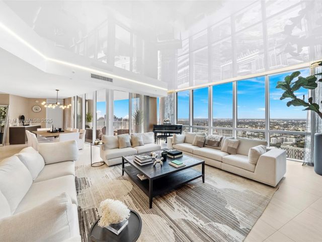 Продажа квартиры #5312 - фото 6784640