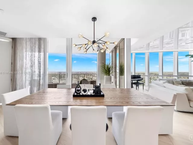 Продажа квартиры #5312 - фото 6784636