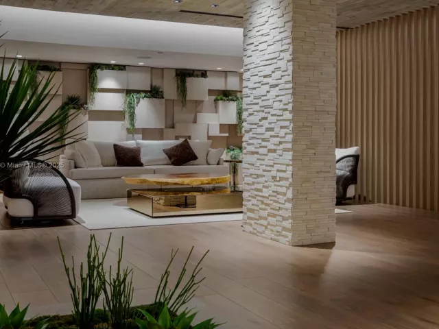 Продажа квартиры #1634 - фото 6819105